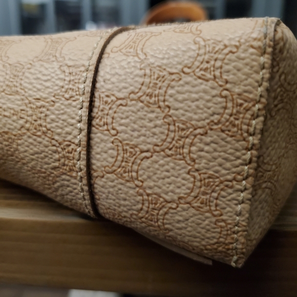 ***Sold on another platform*** Celine vintage handbag Honeycomb monogram canvas - Picture 4 of 11